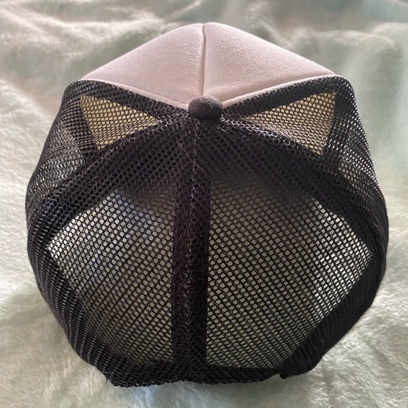 NWOT Cowboy Hat trucker hat - Picture 4 of 4